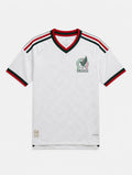 Playera blanca cuello V